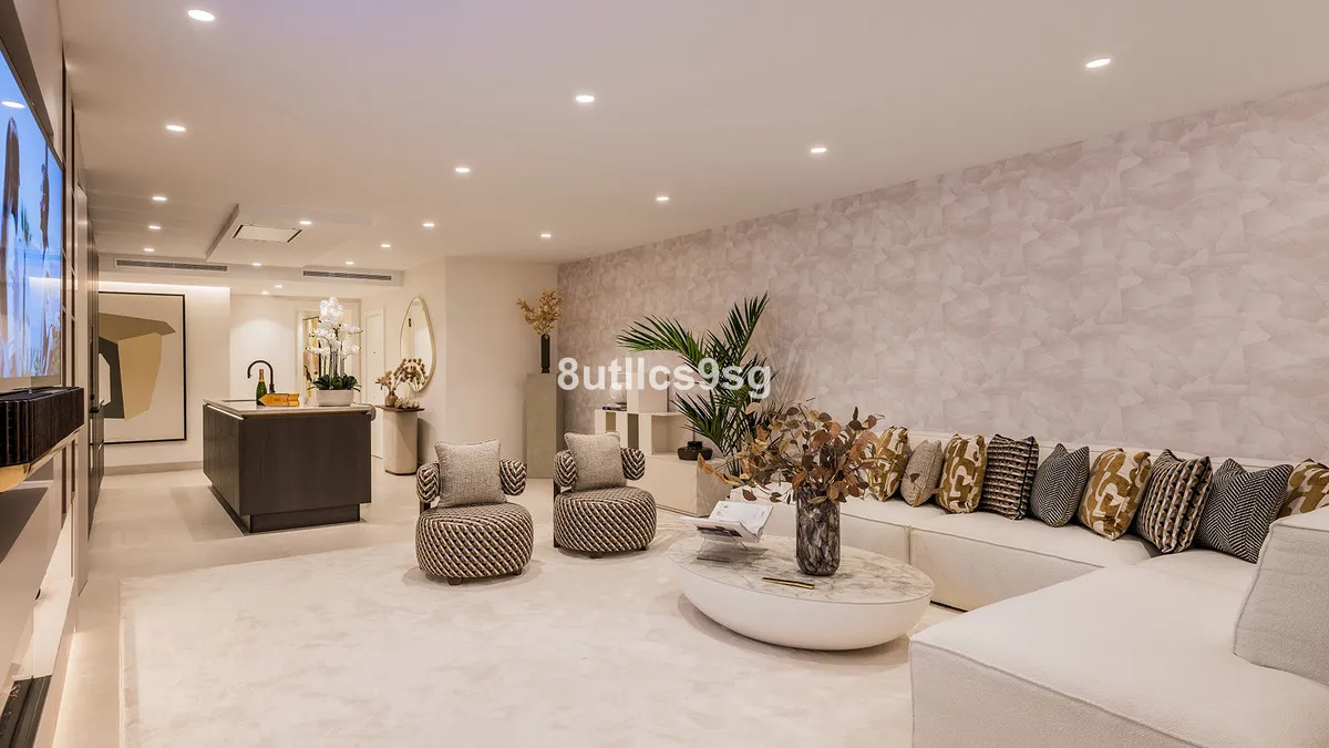 c41c738b-be6b-4aec-bcf0-7c7778ee213c