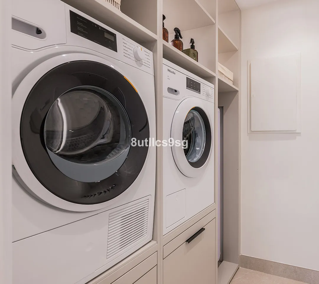 e465899a-78ae-4119-a412-5fe01d2e832f