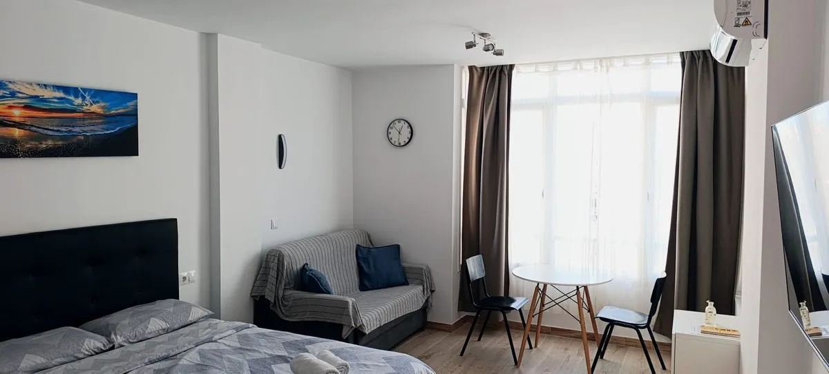 6af6d53d-3d85-4ce7-8b2a-febe643e1af4