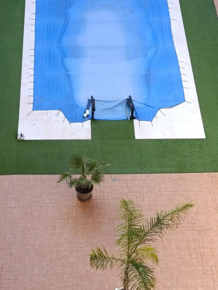 75199238-9069-4e63-bfbb-ab5f6030ed3c