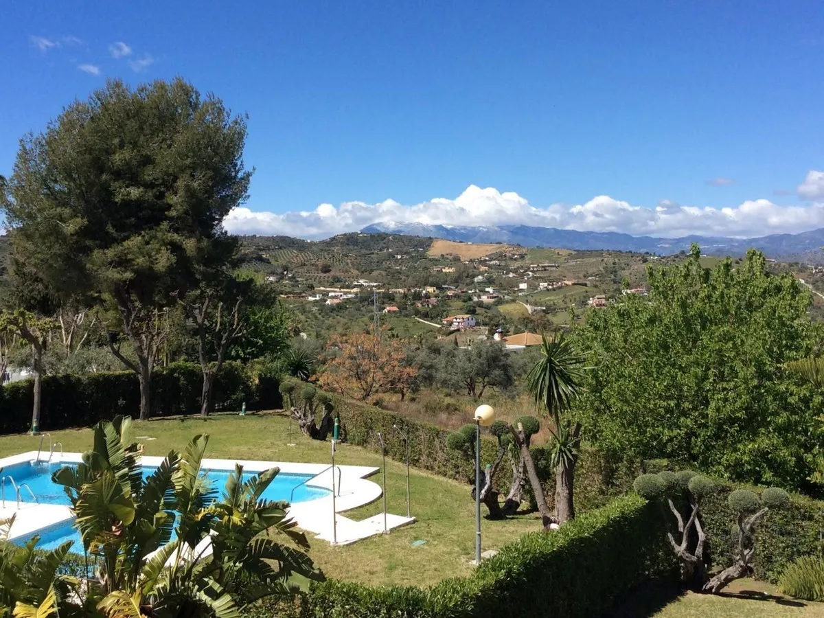 12306d16-5dbb-4b41-a3d5-7457b4727f60