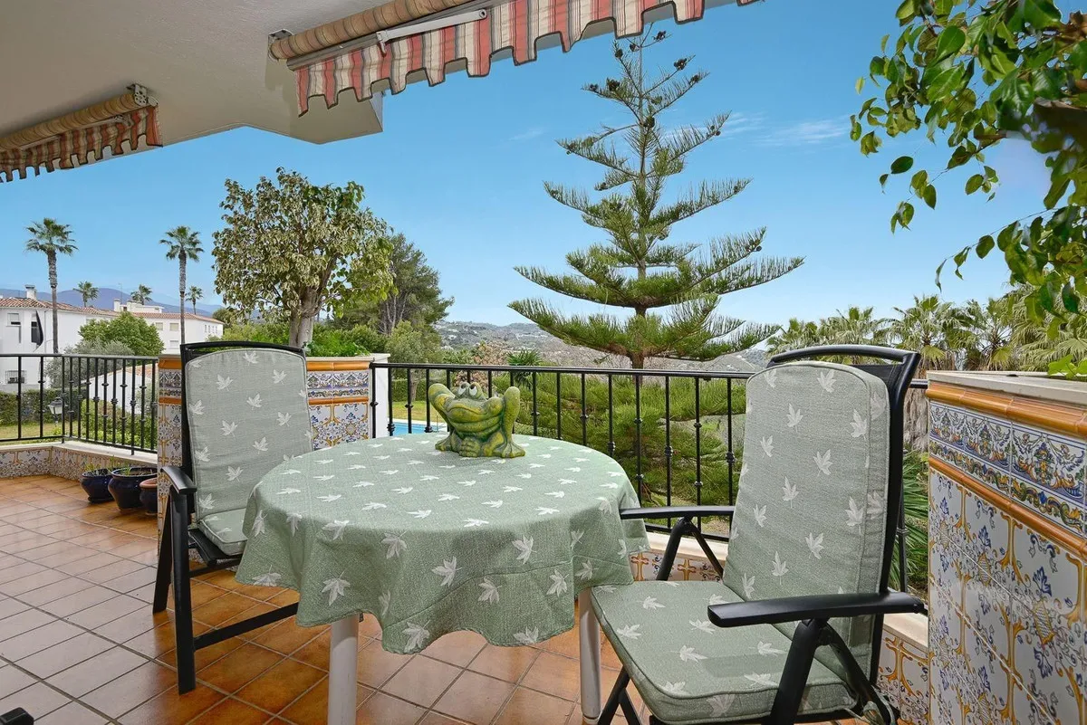 44f73056-3b42-4155-b2a0-3ce27a59efac