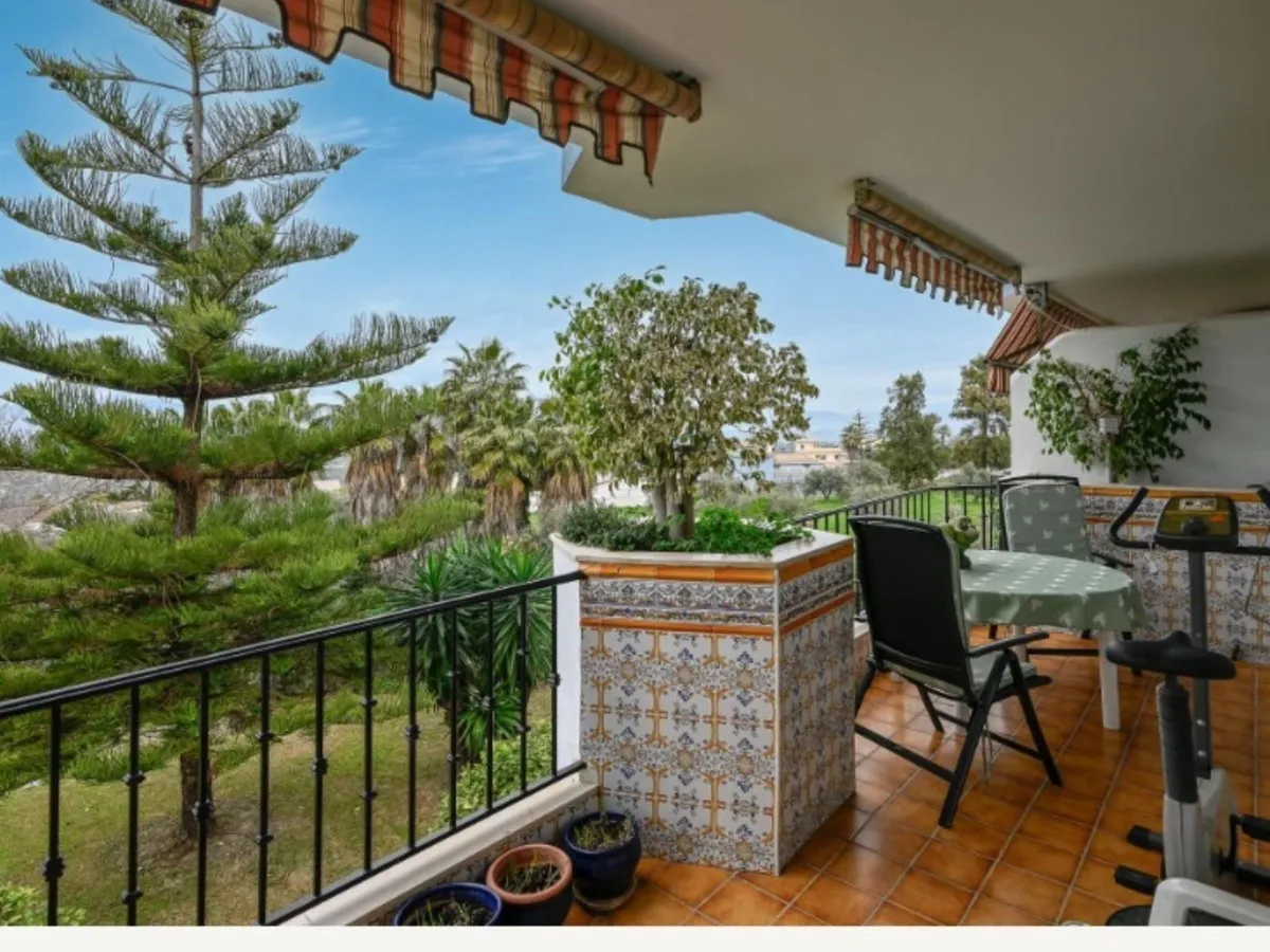 fb9344d9-8e37-4eb3-9b47-0dae332369f5