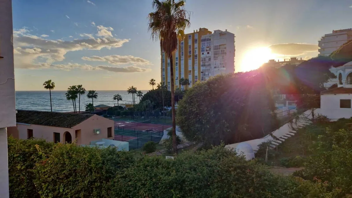 09e6a43b-e84a-41cd-a81f-196777fde307