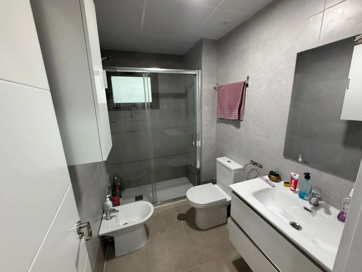 1c99ab33-f9c6-407c-ad5c-1f24d76ddfb6