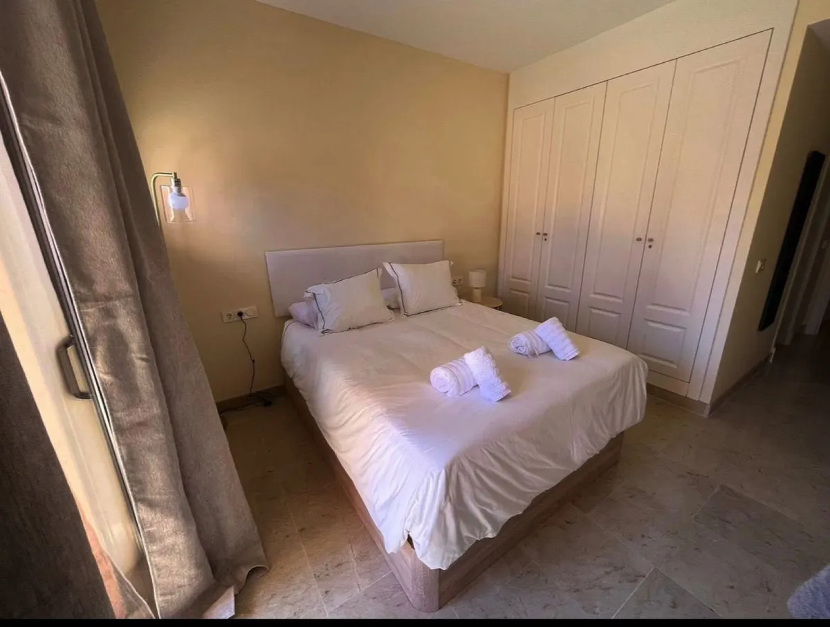 65baaa2f-5dc3-4d38-a5ff-3b9634cc2a92