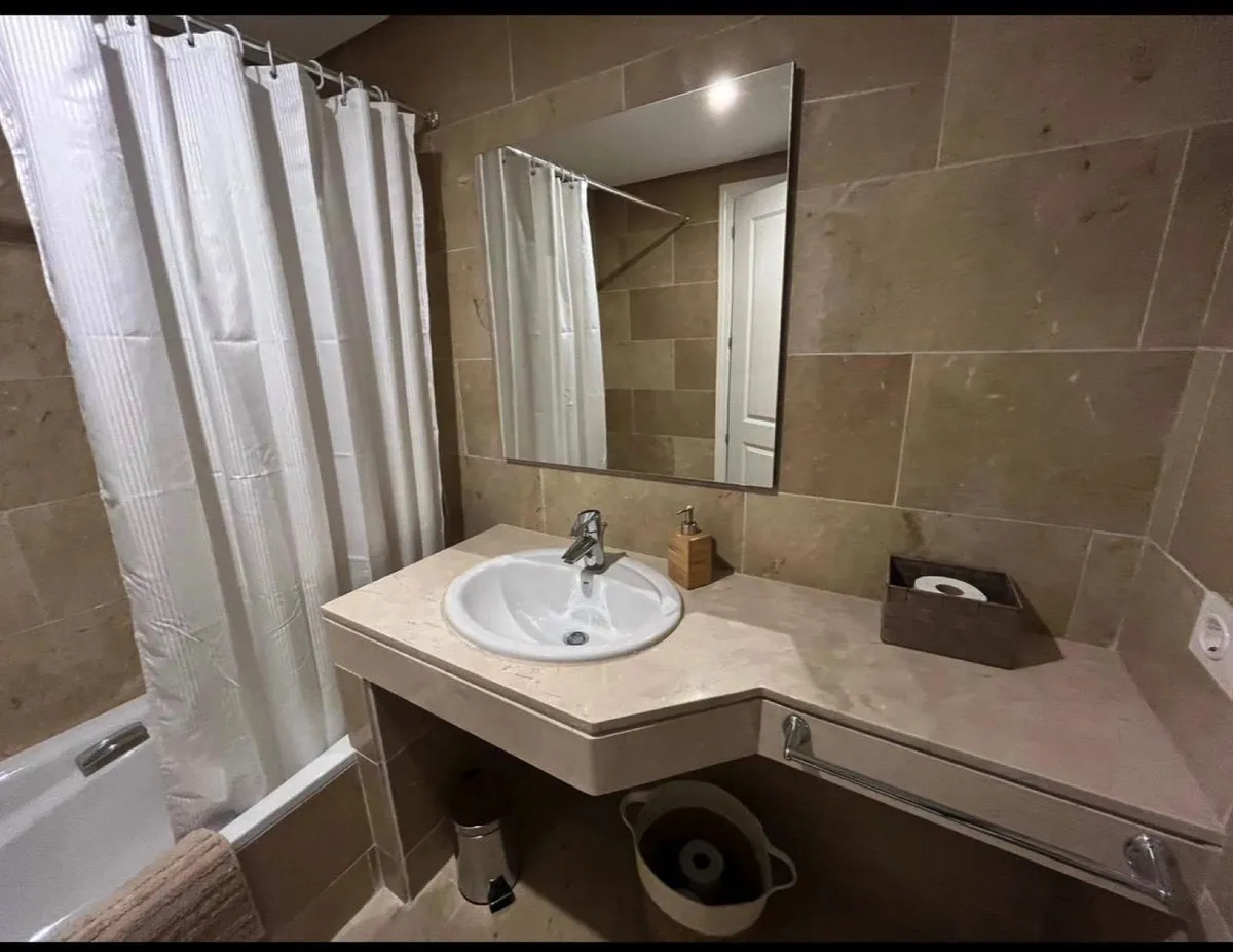 6803c277-fe06-498d-a07c-bad963b95b46