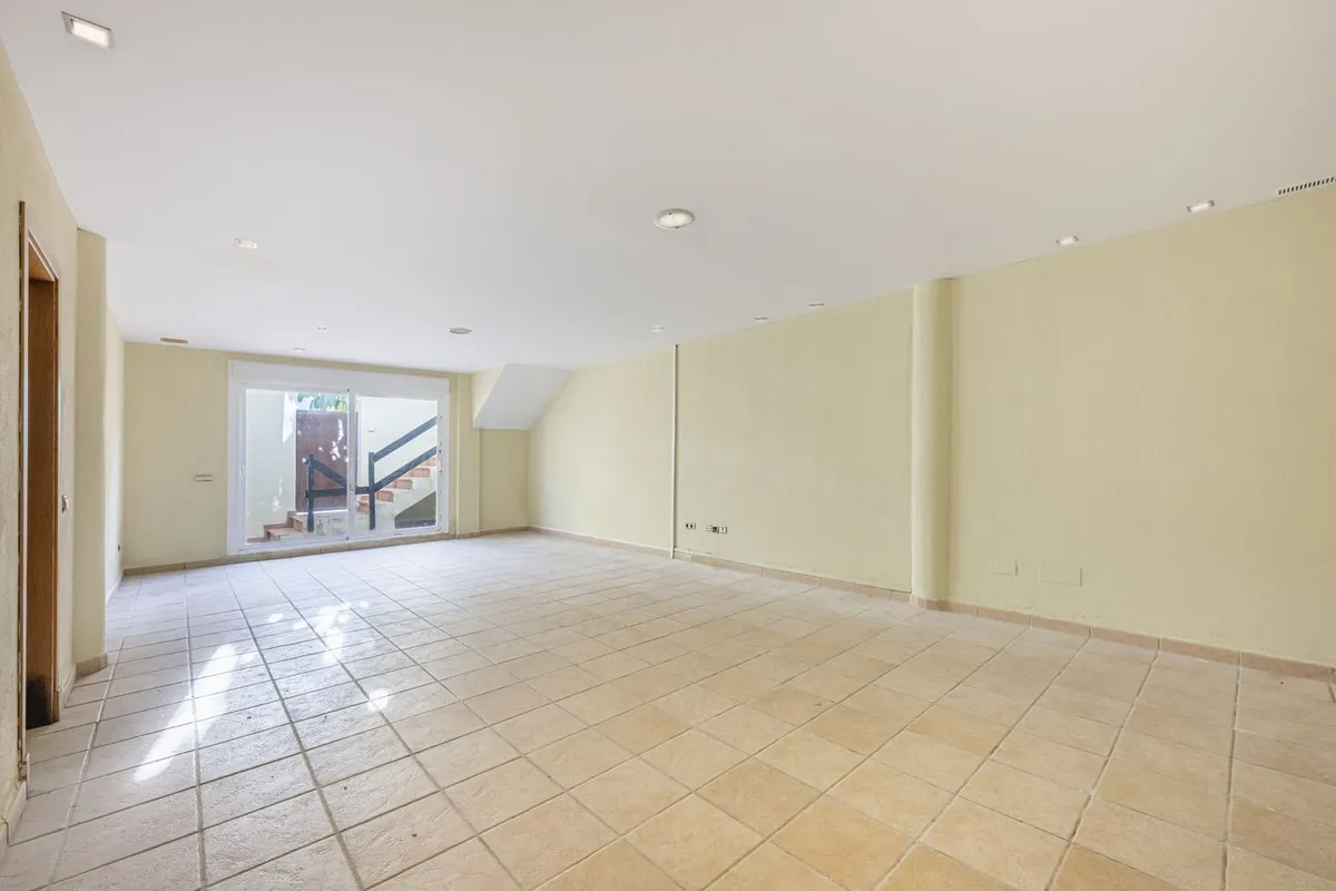 3eea6dac-4fe1-4a27-80b5-c3702546ac88