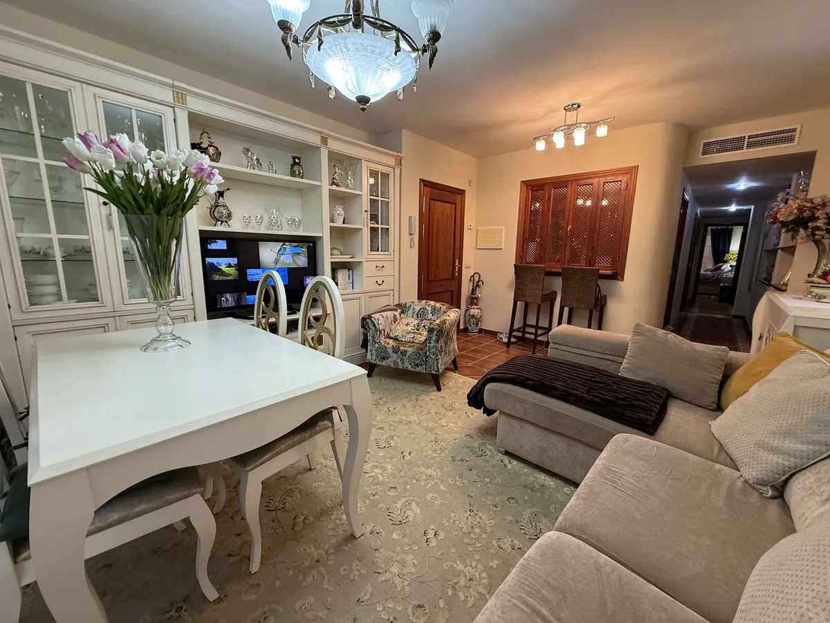 10ee8e77-8d43-4347-bcf4-88cd3b1855a9