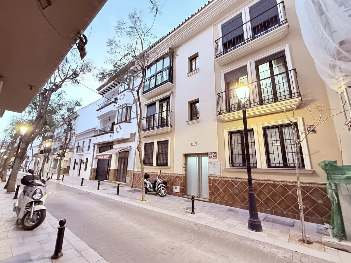 42d8672c-2fb6-449c-ad2d-def95fab3249