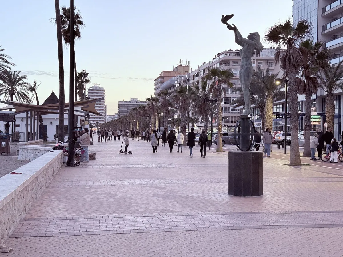 55281e5c-c693-40d5-a87c-9e6499f29e09