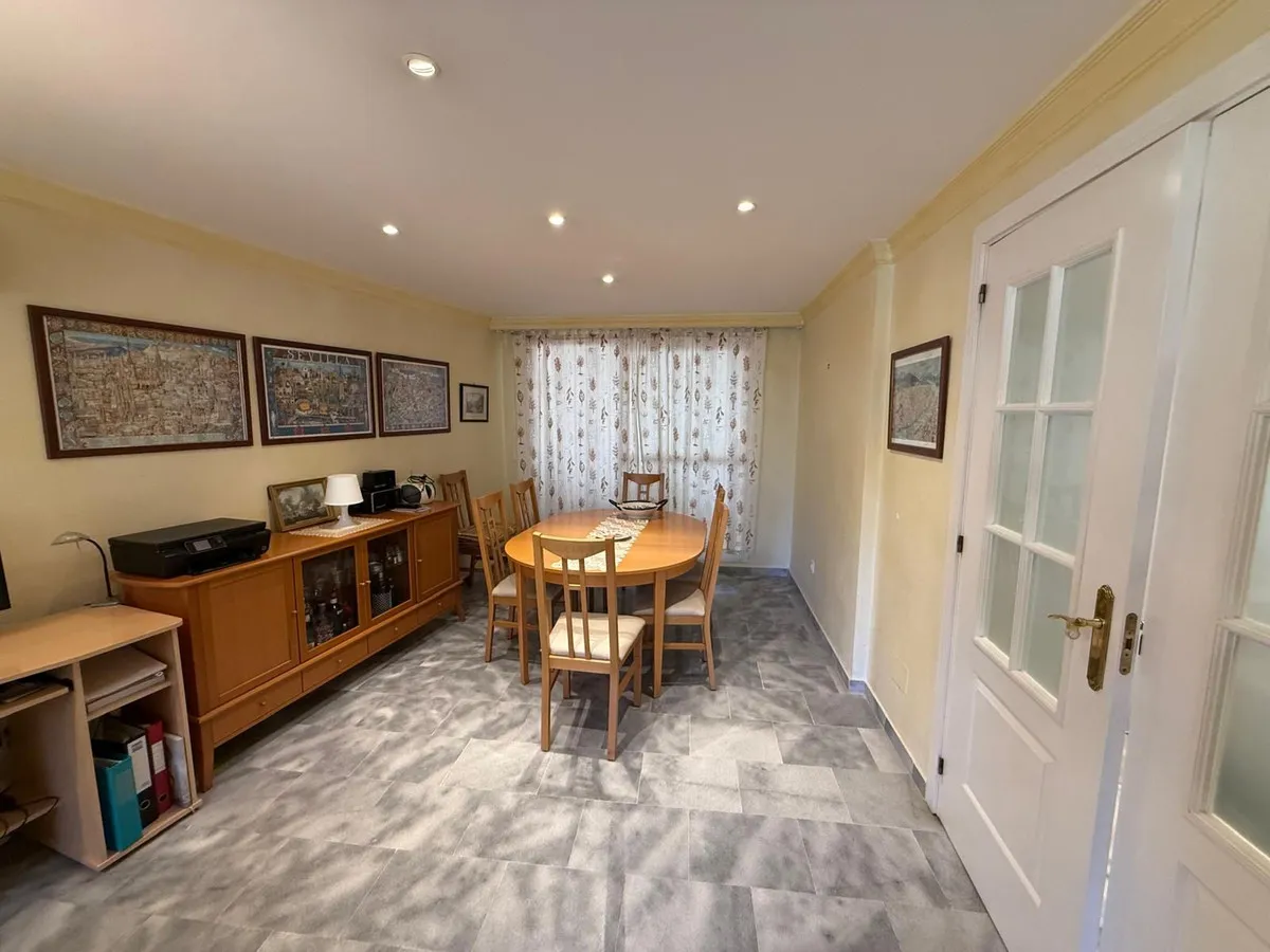 b16beb71-fc09-4e40-a279-4d4c6145431c