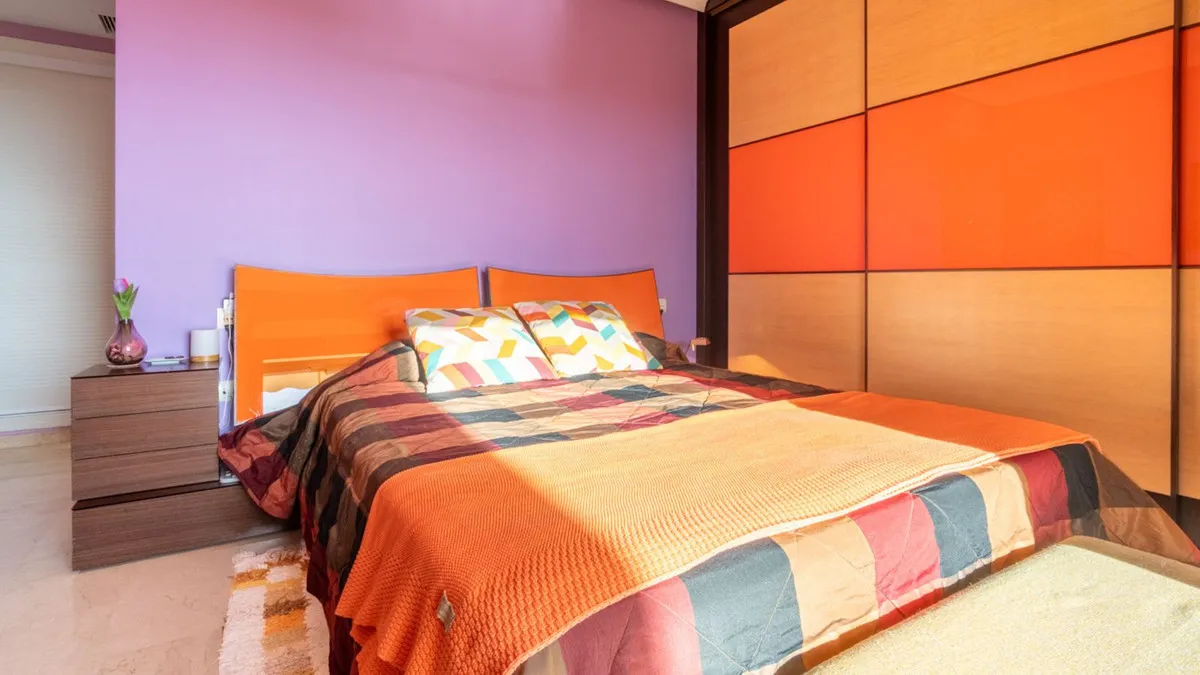 566c8829-5d9a-4b66-beab-791877abc310