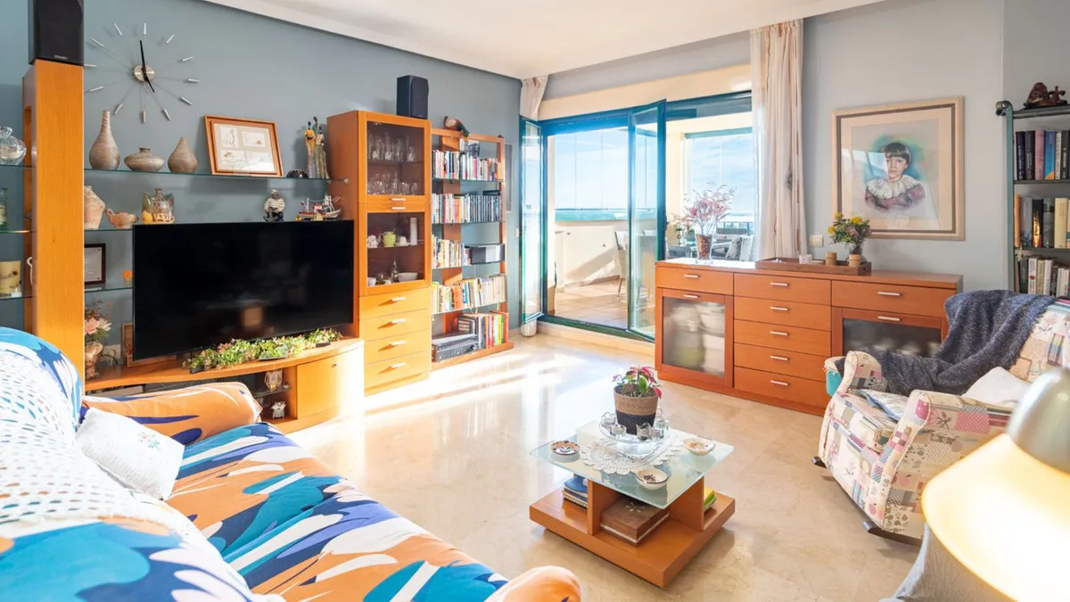 618b53ac-3b02-422b-8509-2c093b91289e