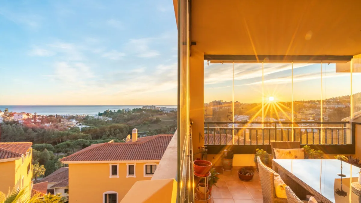 c9930794-8d80-4a2c-9fbc-f36ea20b658d