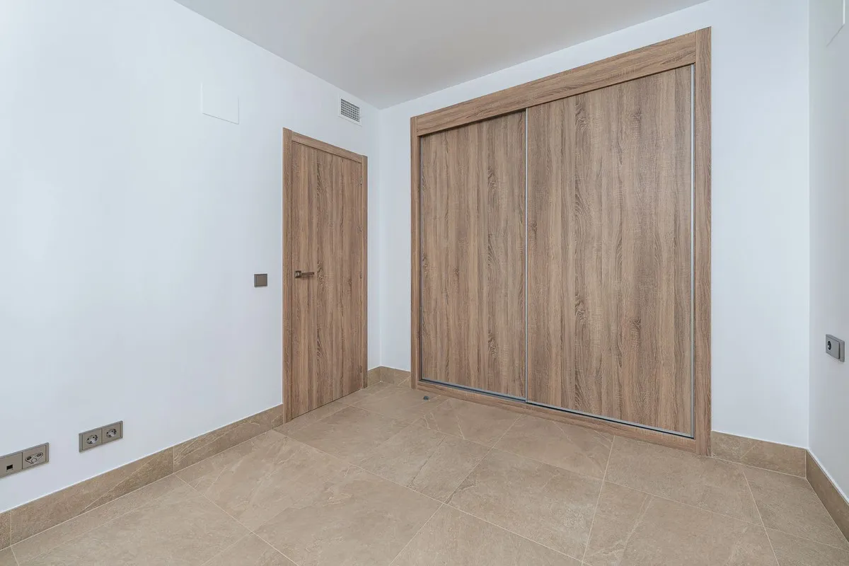 0978b6bb-4f5c-4cf2-81ae-070d55ba21a0