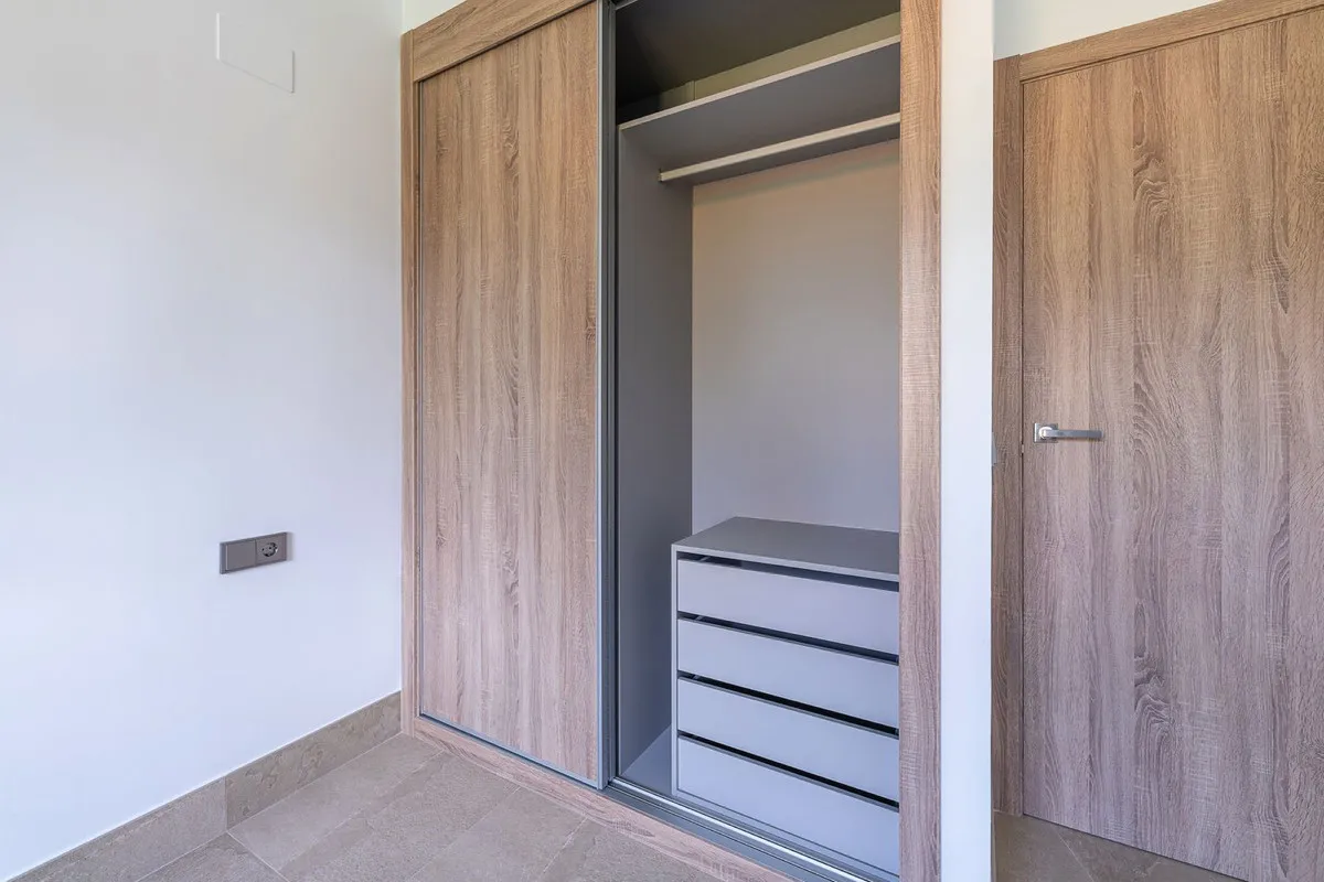 2aafdcde-54e3-4a4a-a9ae-822d96e6b8e2