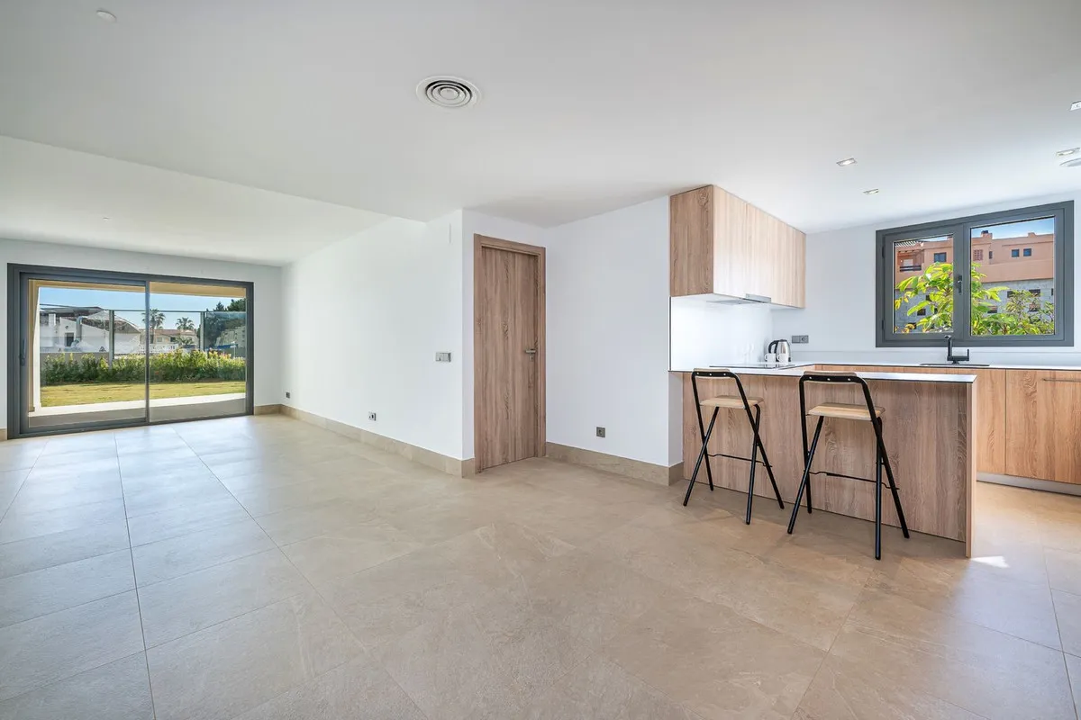 583708f4-3e49-46d2-b252-f20d70afa347