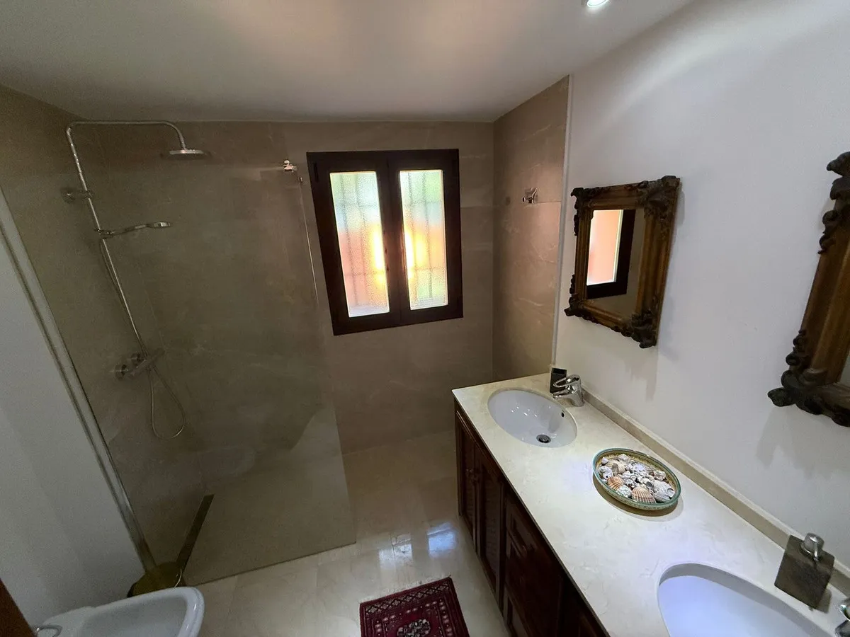 a2678b17-c37a-4ef1-af22-1d9383f77654