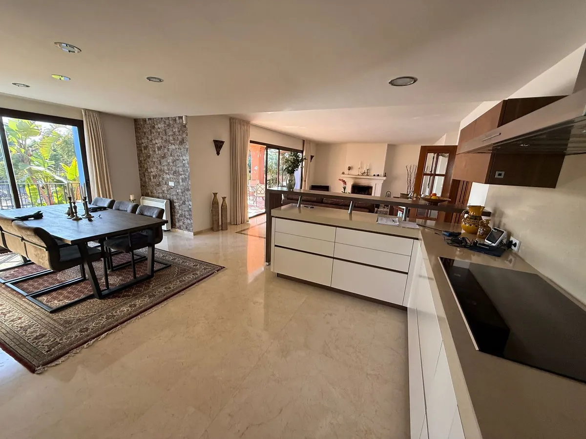 c47847f9-9b3f-4973-8387-dafb92342045