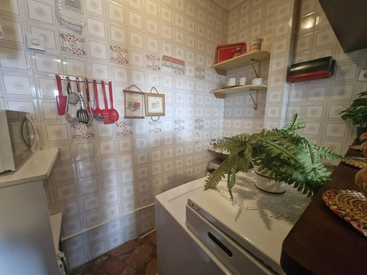 c9e74b98-f4aa-45de-8360-d3b5439b9f5f