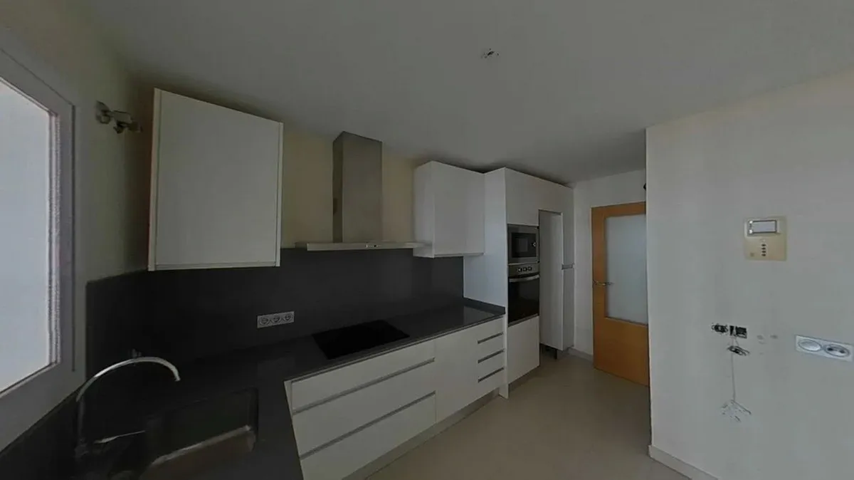 47c3d972-4892-4820-a9a0-84c3f49f5cd1