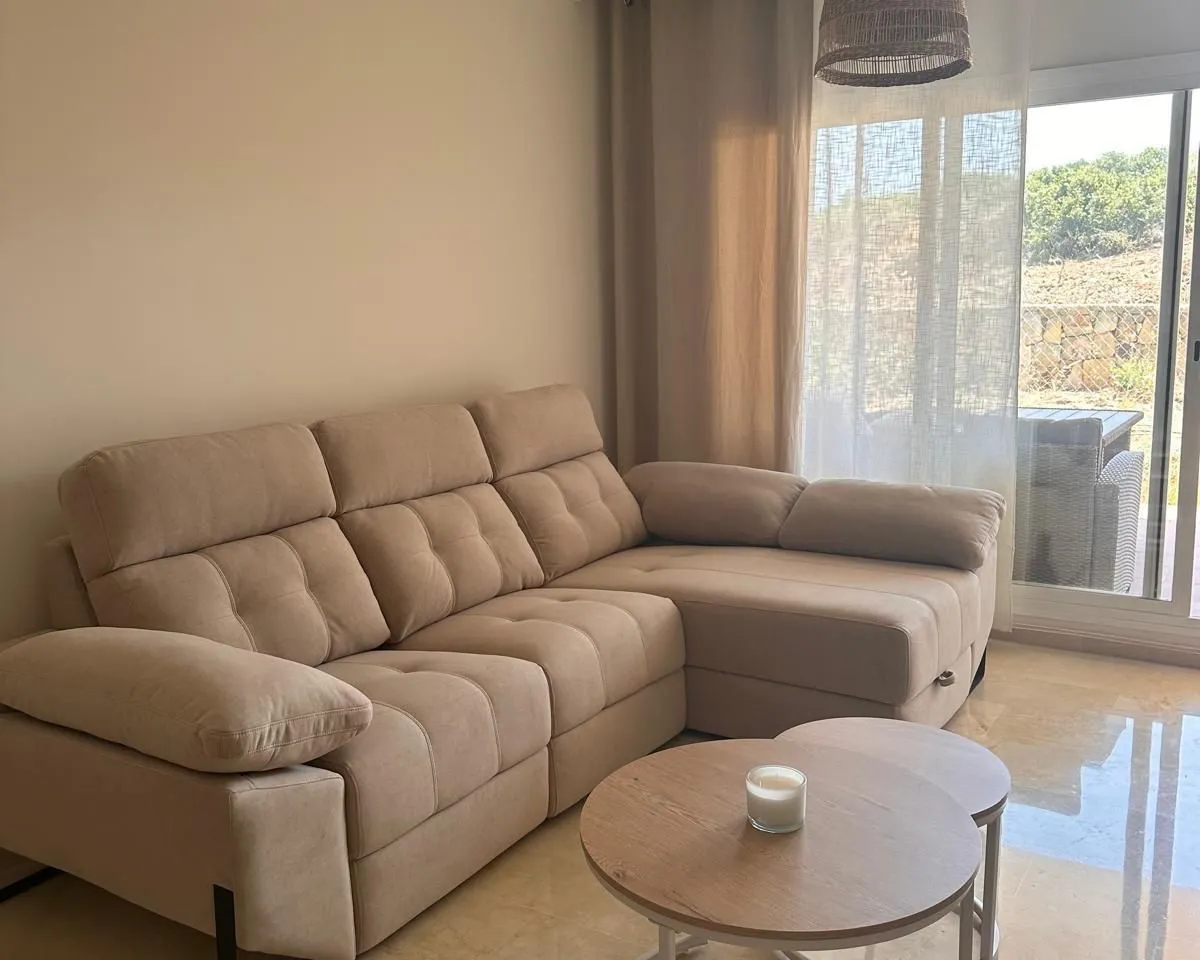 b2c4a1b3-3535-42a7-9b20-86e002ed9ea0