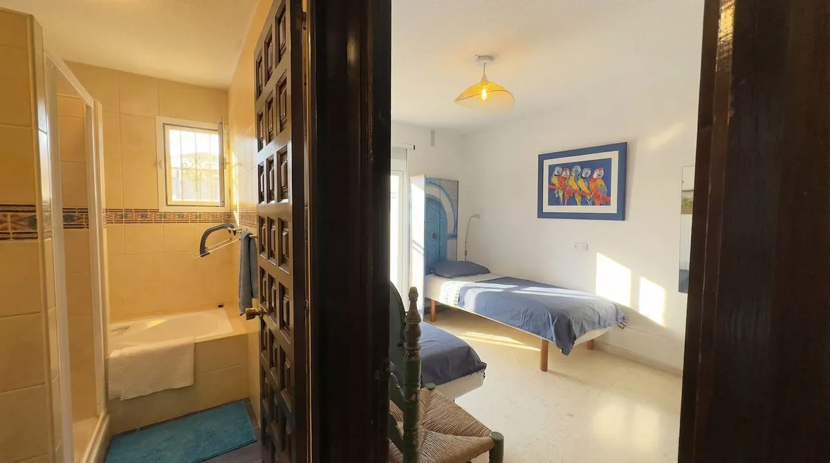 011f07c1-6aa0-488f-a48c-4edca880564e