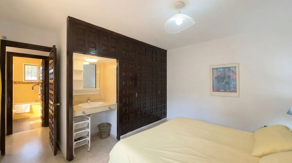 293e74e5-90d7-4a57-a485-369224503e78