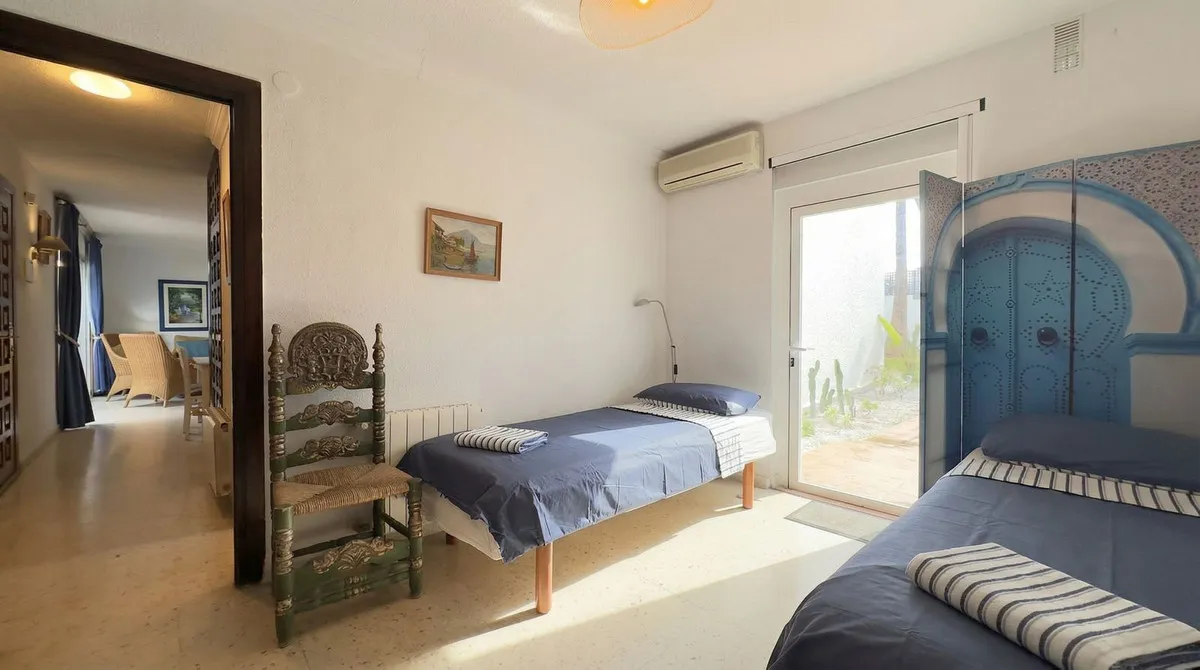 85904918-143c-400c-bb1a-4175b15aaecb