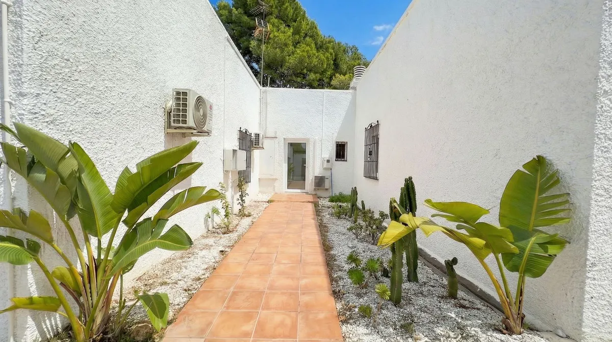 fa26758a-f34d-4c39-8ddd-9ec3d01901db