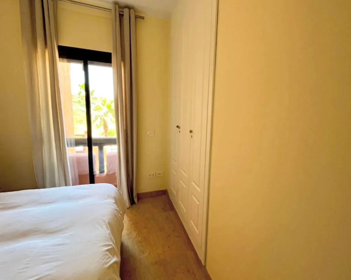 96b84870-aa30-49ae-93f7-e61e5e7ce2fd