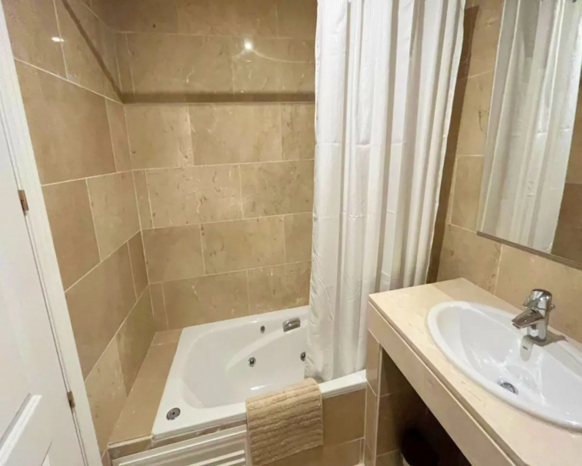 f70b59a3-137c-4065-b5a6-95efad20cad4