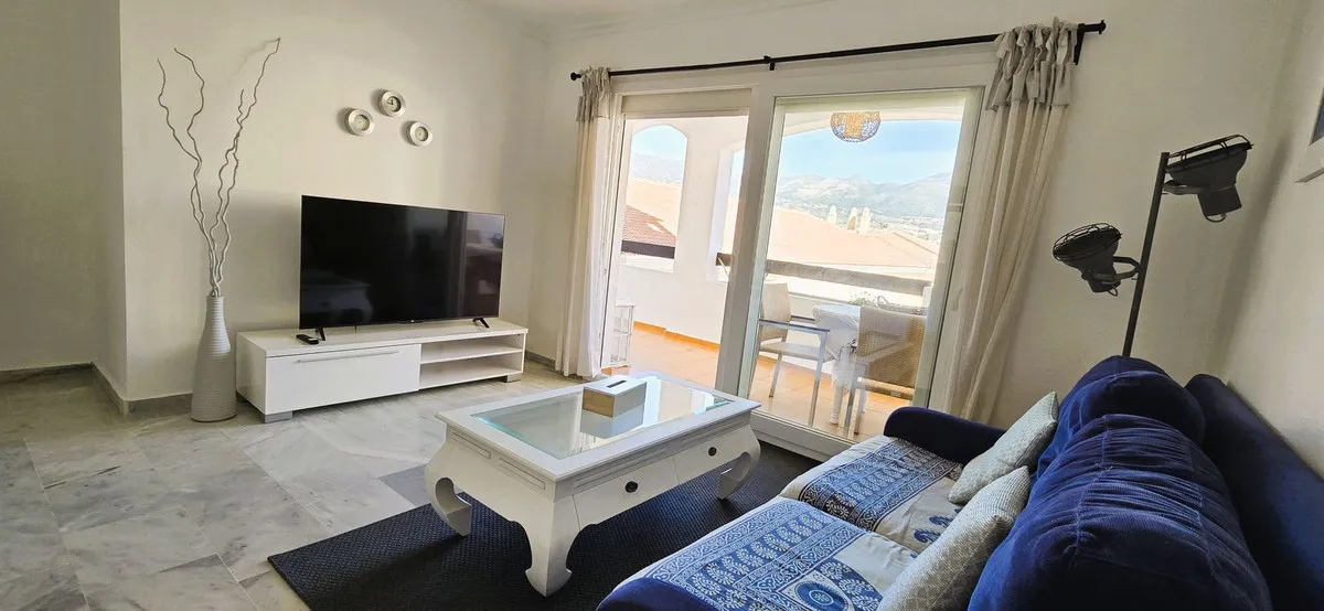Central Fuengirola 3-Bedroom Oasis with Terrace