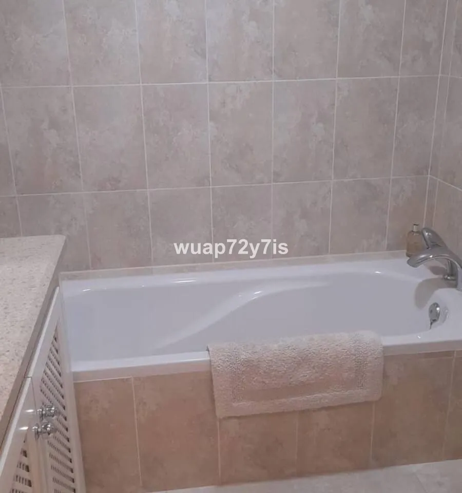 6583f22c-10eb-48b3-81d2-52527bd806c5