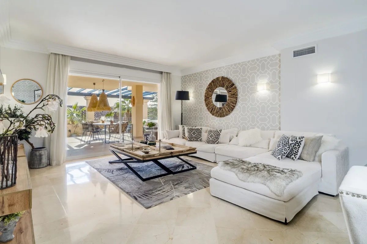 111a7ee7-5352-46a8-86d8-2f68b4ca1c09