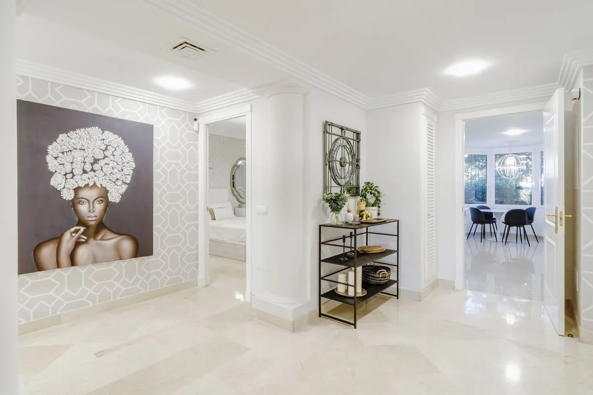 b5e5b5f2-ea4b-4ba9-9060-5b20d11916a0