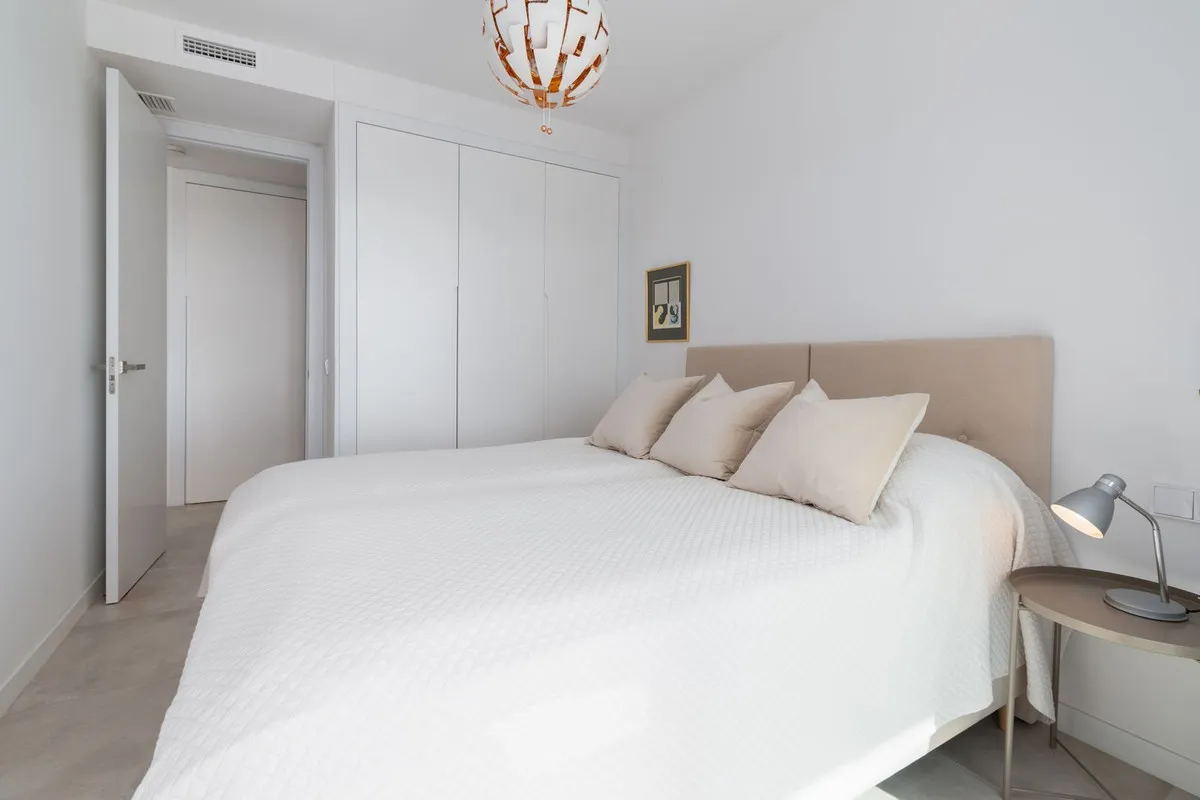 4e46dd1c-7996-42fc-9663-0985d05b2e9a