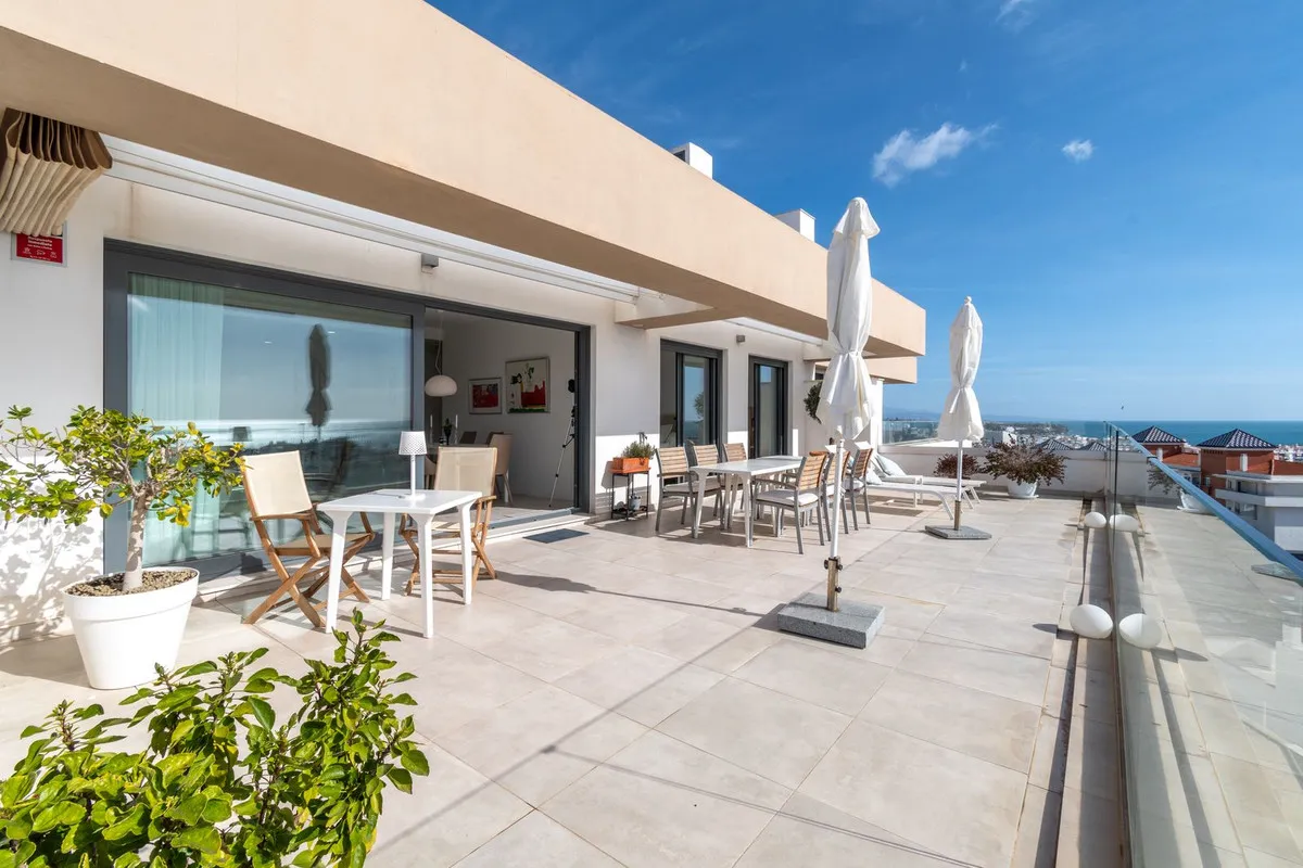 9f76dfd2-d8ce-43d5-ab14-d90f58d780cb