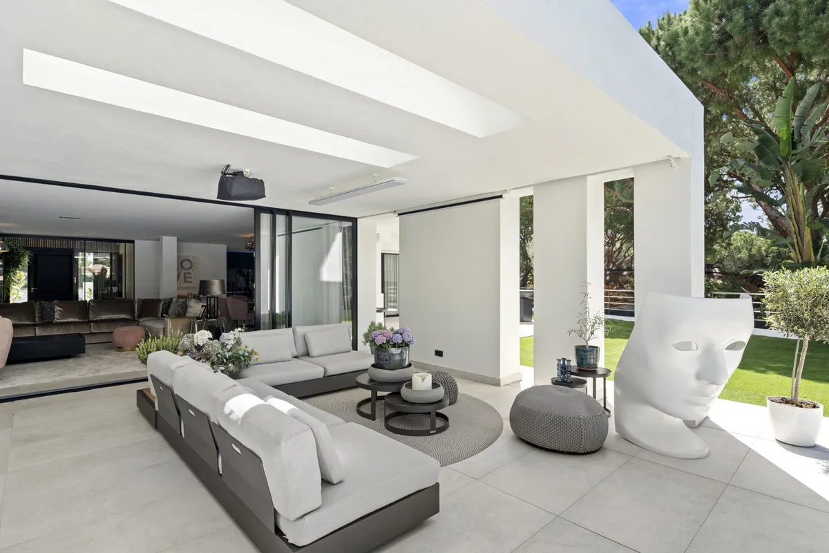 9e5c6802-2653-40cf-b7c8-27759906f6d9