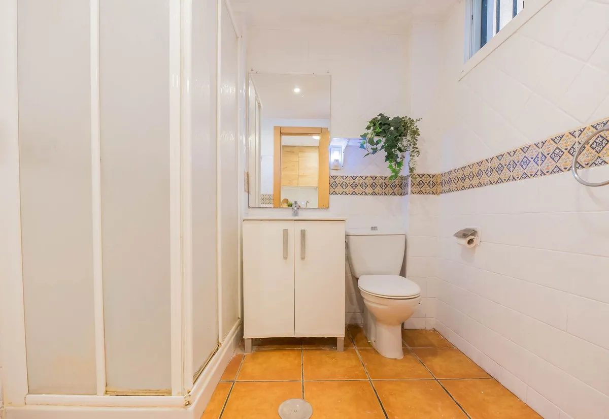 dcc13f63-917f-43ac-92dd-c14bb3e6955e