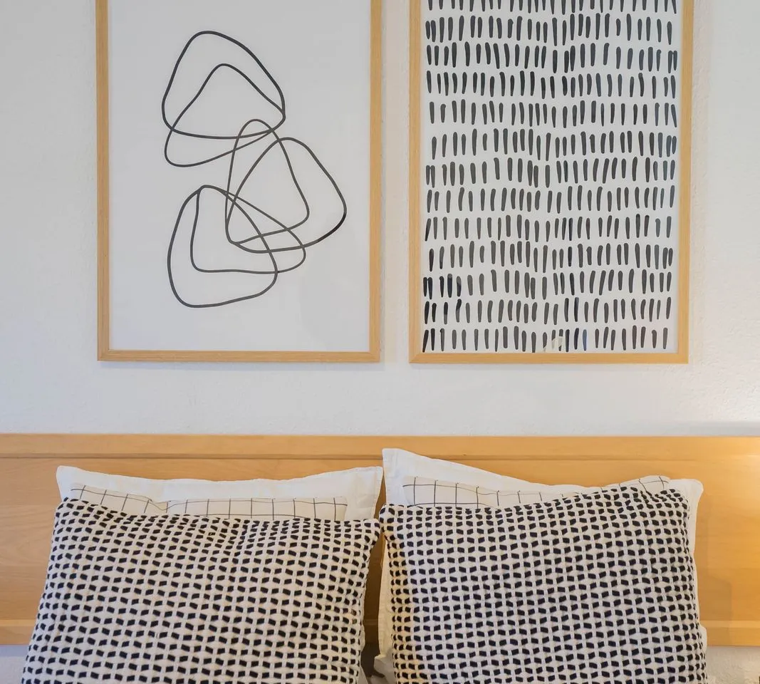 e1f76177-597d-42d6-a503-7b68f94bfac3