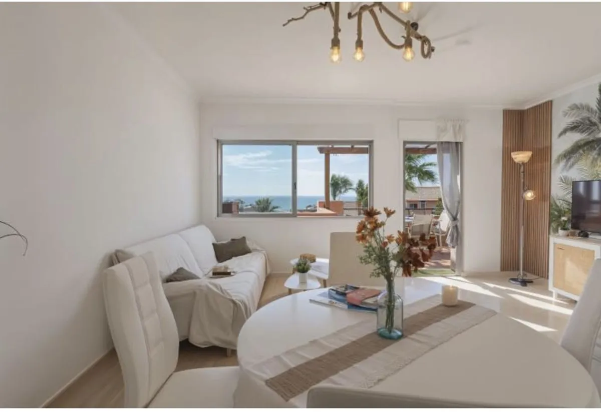 2a0da8eb-4cb7-466a-af7f-163f4eb8251e