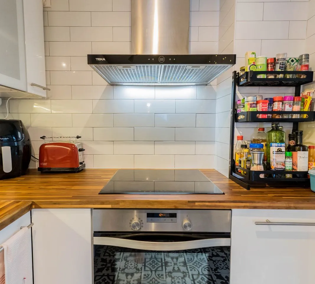 1b1ad371-dc27-467e-b262-4cdc1793473e