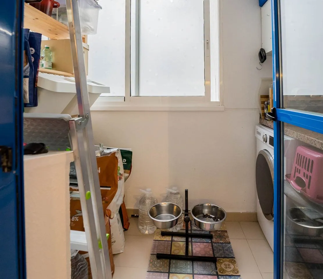 9c9b339c-e9ed-4dc6-b619-058ff244f04f