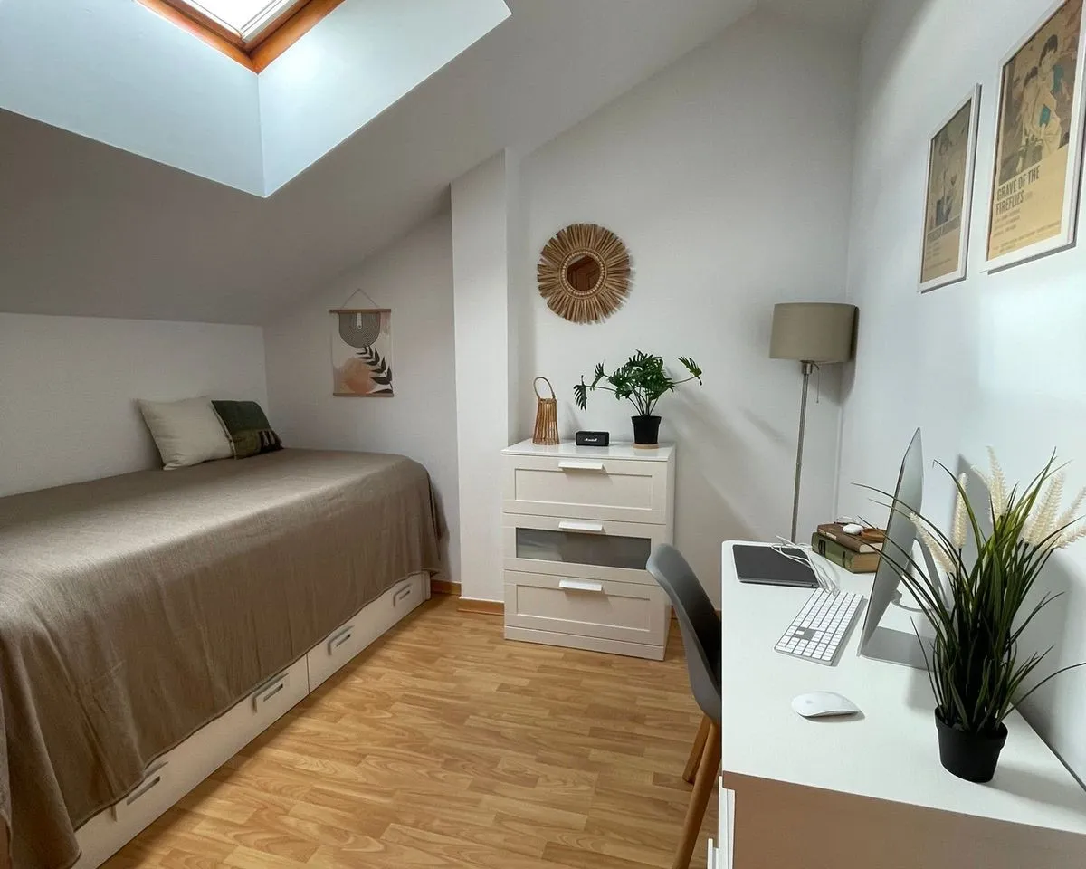 319de747-ac11-4e1a-9589-d2105d5dd638