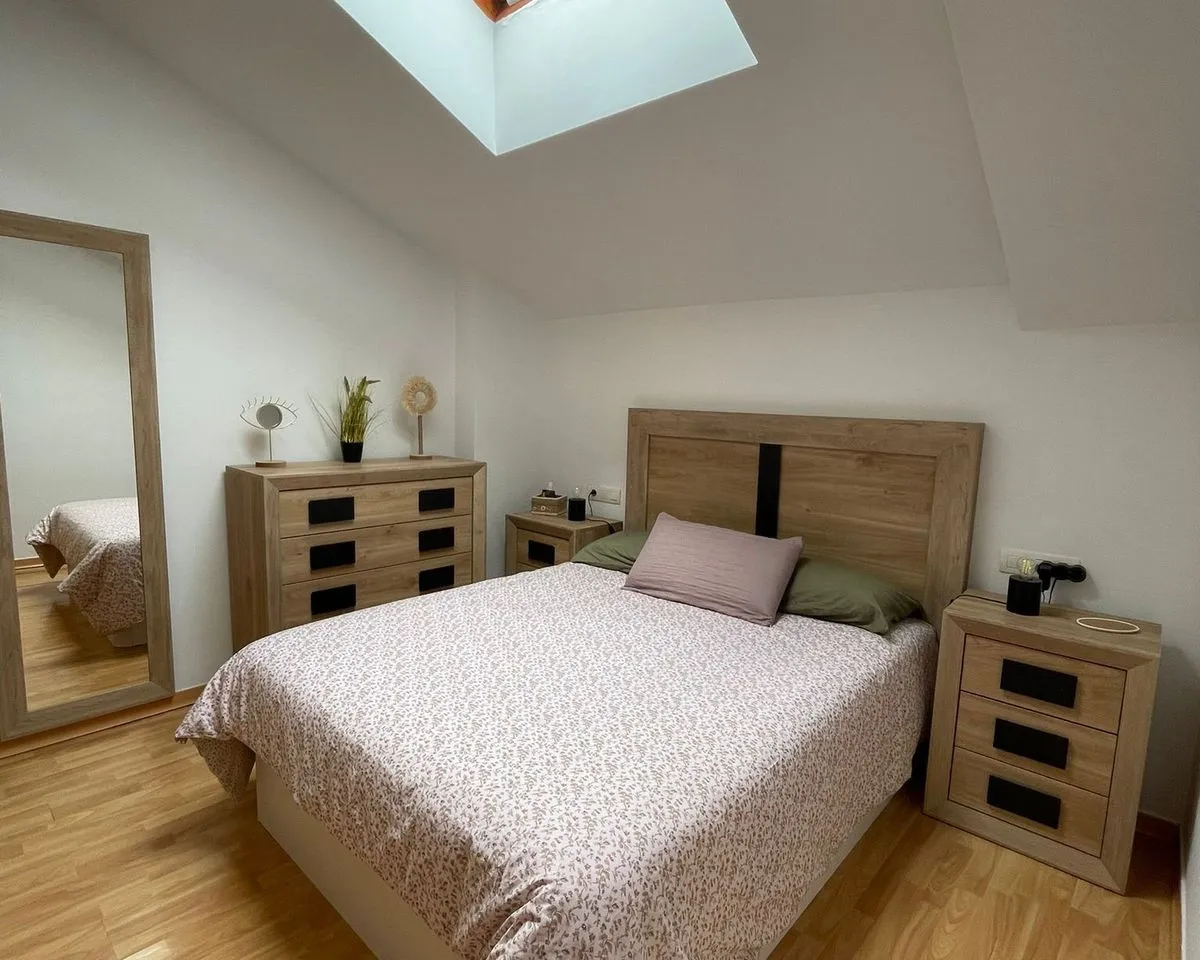 cec871f7-ad6b-4b0a-ad04-44682405d2c0