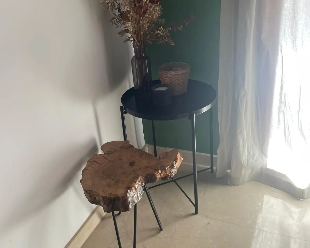 1c8963ac-b409-4f8d-8b2d-1974bd8da98f