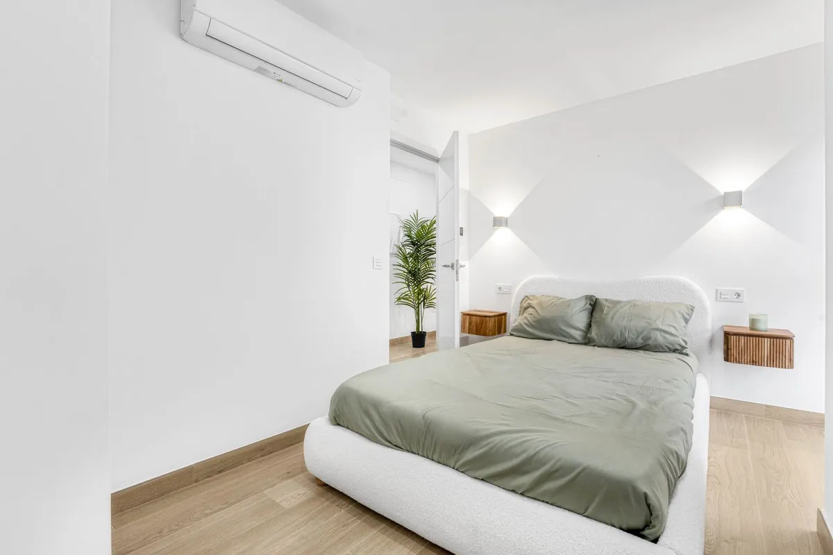 923885d8-d743-4142-9a66-8f0ff86c19db