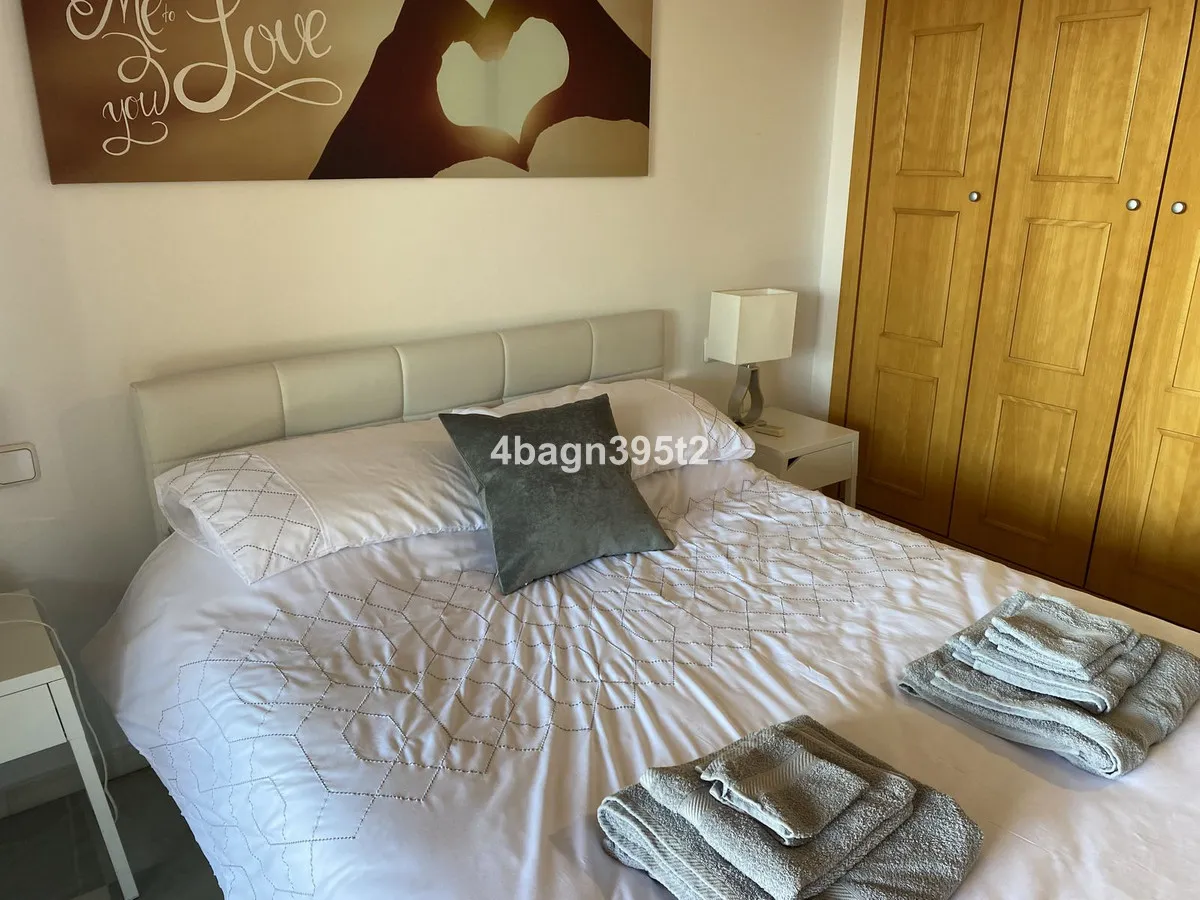 aacfb9e1-3320-41c6-8101-3aa12c8b7d13